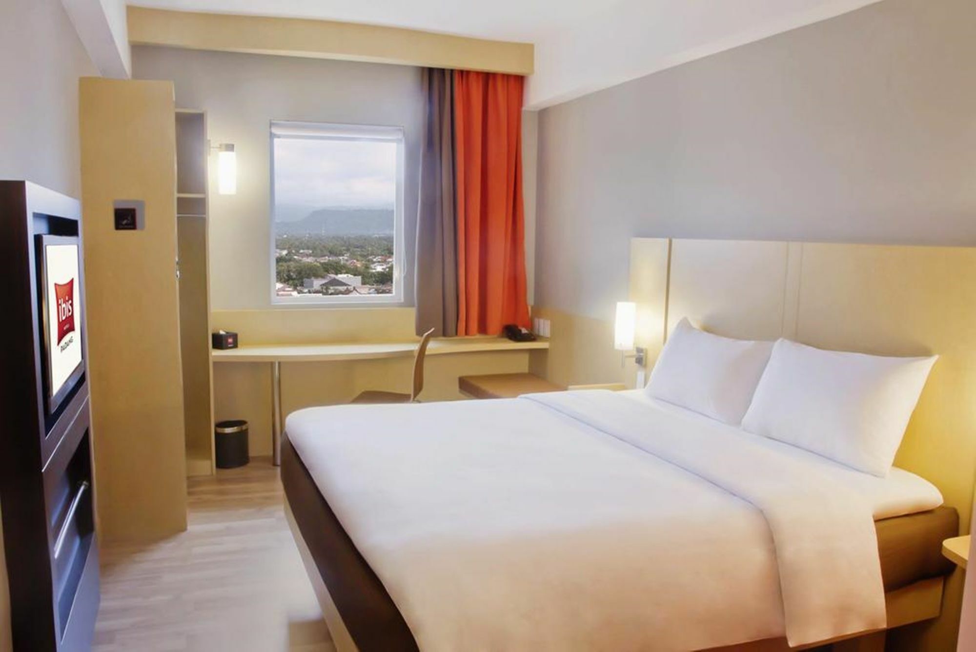 Готель Ibis Padang Екстер'єр фото